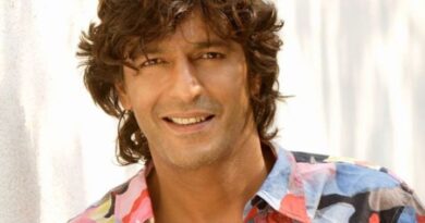 Chunky Pandey Net Worth 2021: Income, Assets, Property, Bio