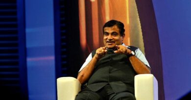 Nitin Gadkari Net Worth 2021: Bio, Political Career, Income