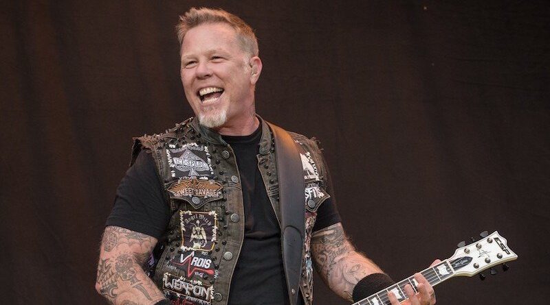 James Hetfield Net Worth 2021 – Metallica’s Frontmen, Famous Guitarist, and Singer