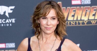 Jennifer Grey Net Worth 2020