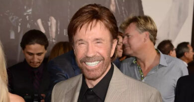 Chuck Norris Net Worth 2019 – How Much is the Legendary Actor Worth?