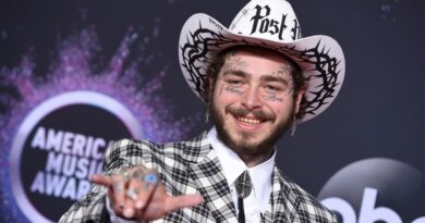 Post Malone Net Worth 2021 – How Much Money This Famous Rapper and Singer Makes