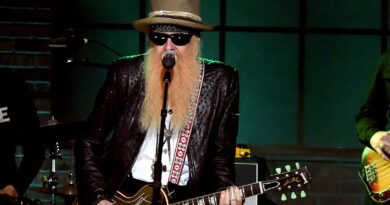 Billy Gibbons Net Worth – Biography, Career, Spouse And More