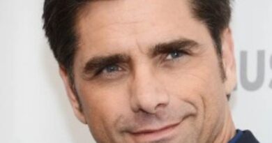 John Stamos Net Worth – Biography, Career, Spouse And MoreJohn Stamos Net Worth – Biography, Career, Spouse And More