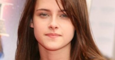 Kristen Stewart Net Worth – Biography, Career, Spouse And More