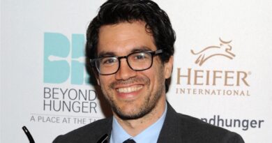 What is Tai Lopez Net Worth 2022